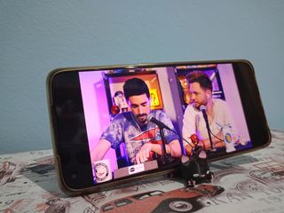 Llavero posamovil de gato