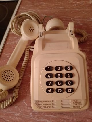 Teléfono centralita vintage
