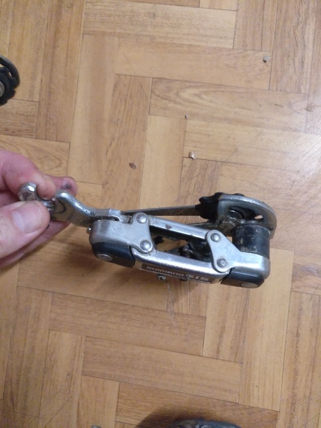 Desciador trasero Shimano SIS