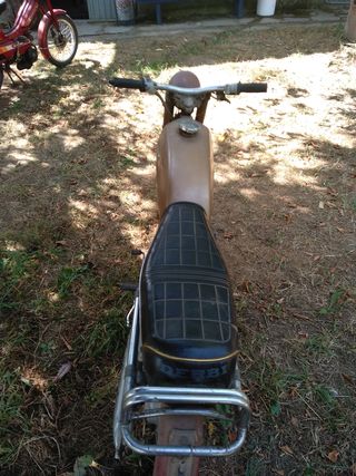 se vende derbi