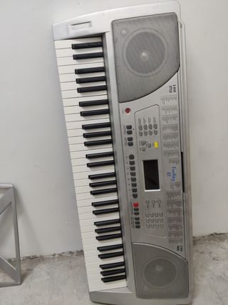 piano electrico o teclado