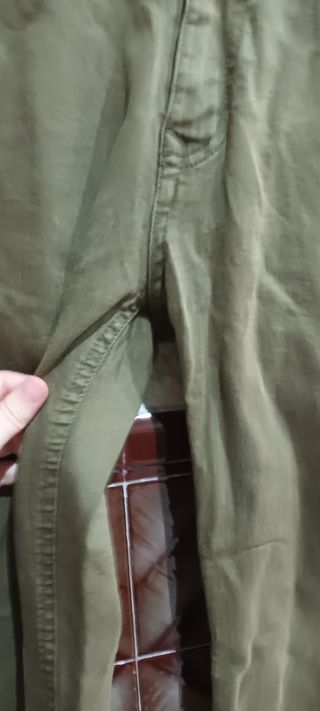 Pantalón vaquero caqui