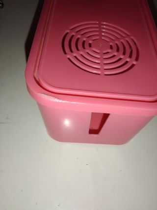 Tapa cables. Color rosa