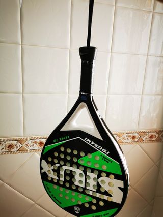 PALA DE PÁDEL SIUX TSUNAMI "SUPERSOFT"