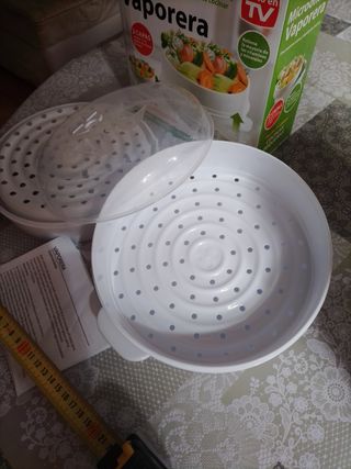 Vaporera microondas 2 capas 22cm