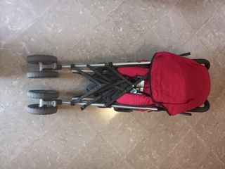 Silla de paseo Bebedue con protector de lluvia