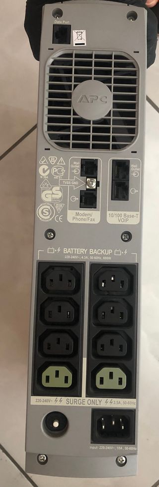 Gruppo di continuità APC