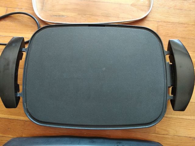 Grill Parrilla 40 X 30. tapa cristal