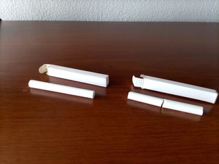 2 mini pizarras caballete con tiza