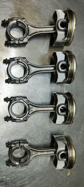 PISTONES Y BIELAS S1000RR