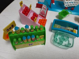 Supermercado Barriguitas (accesorios + 1 muñeca)