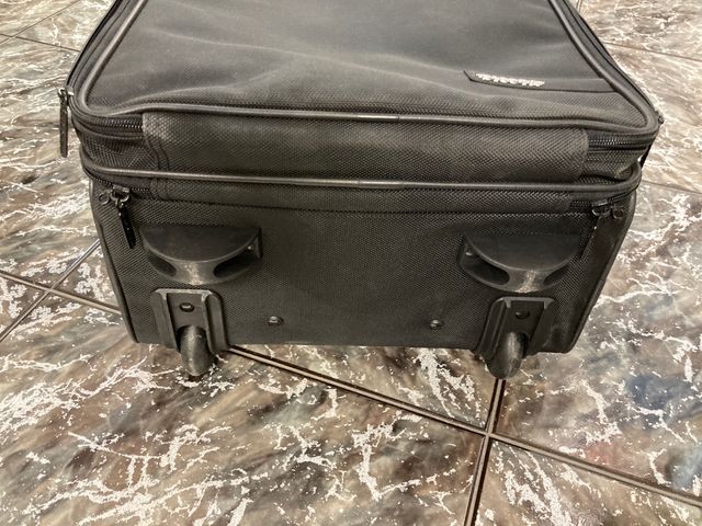 Maleta con ruedas Dicota