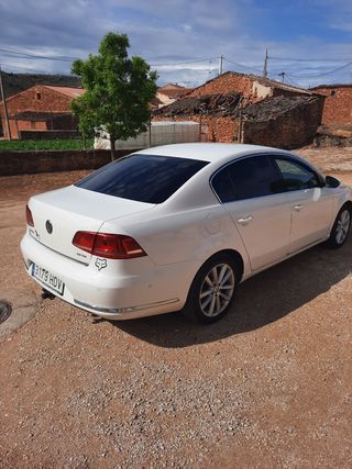 Volkswagen Passat 2013