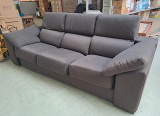 Sofá de tres plazas extensibles