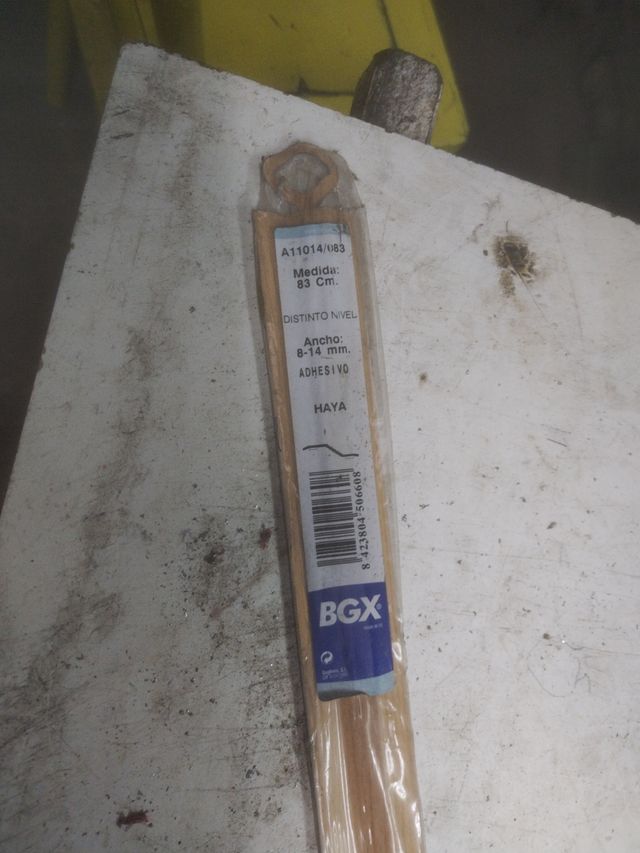 Pavimento in laminato attraverso porte