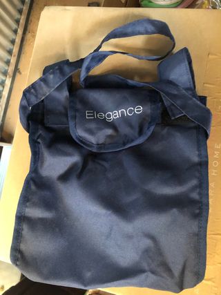 Carrito de juguete para paseo de muñecas vintage