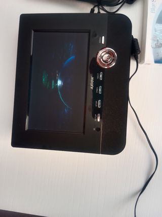 Dos Monitores para visionar DVDs