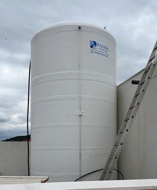 Depositos de poliéster reforzado para agua