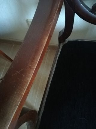 Silla butacon de madera