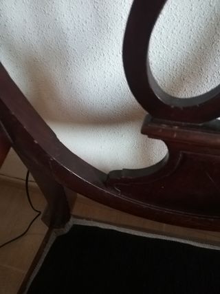 Silla butacon de madera