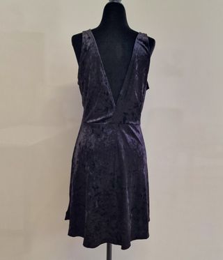 Vestido aterciopelado negro Talla 42