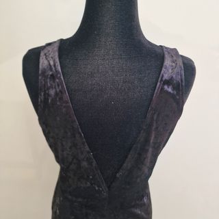 Vestido aterciopelado negro Talla 42