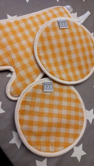 guanto forno e 2 presine