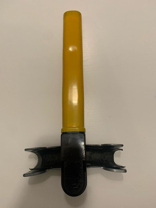 Antirobo coche volante, triangulo y 2 rasquetas