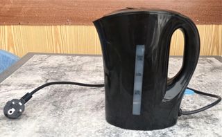 HERVIDOR DE AGUA ELÉCTRICO PORTÁTIL