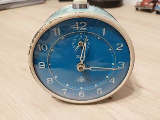 RELOJ ZAFIRO DE CUERDA ANTIGUO VINTAGE CAMPANA