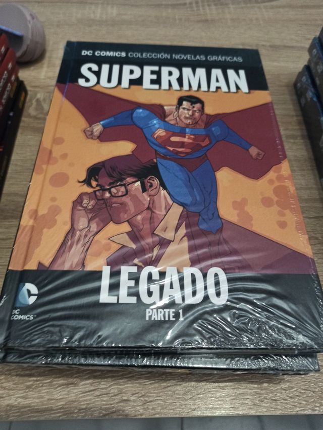 Novelas gráficas DC