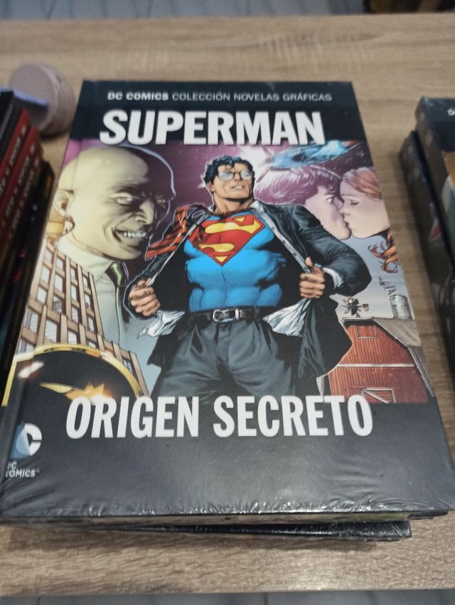 Novelas gráficas DC