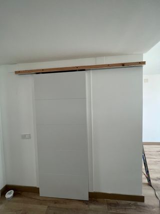 instalador de puertas.