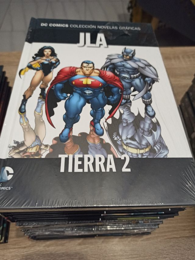 Novelas gráficas DC