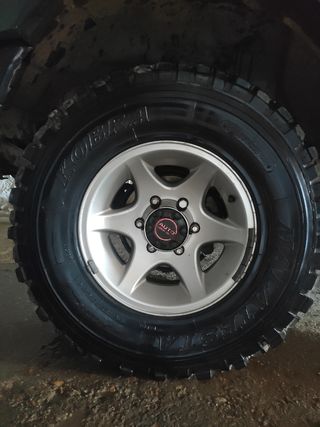 2 Neumaticos 4x4 taco 255/75R15