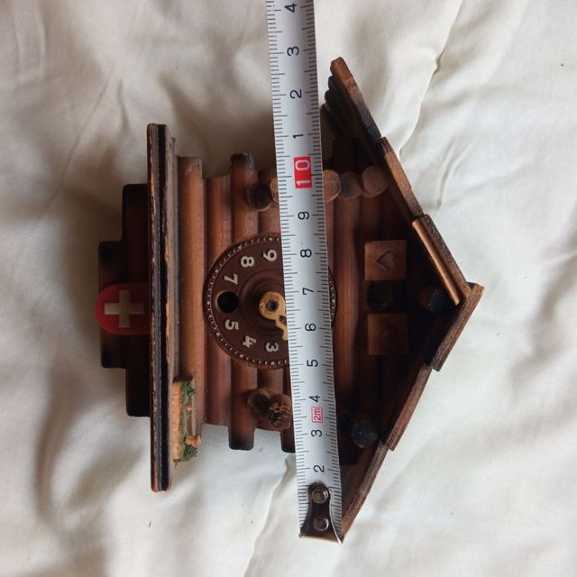 Reloj de cucu a restaurar