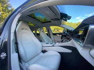 Porsche Panamera 4 E-Hybrid