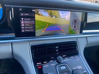 Porsche Panamera 4 E-Hybrid