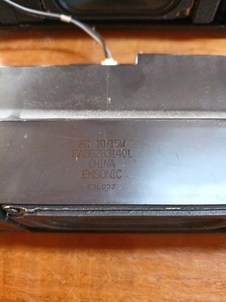 LG 32LN5400 juego de altavoces