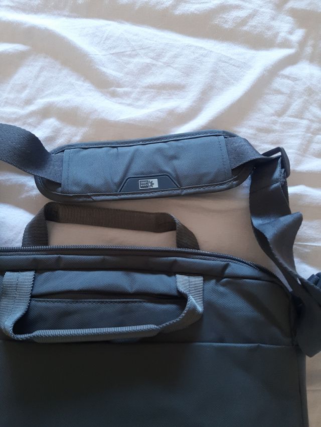 BOLSO PARA EL PORTÁTIL