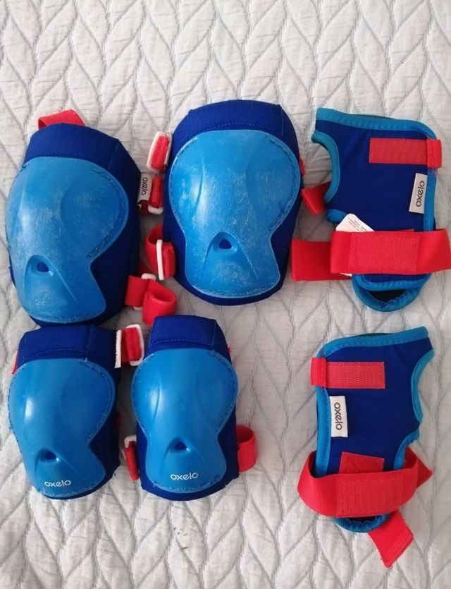 PATINES NIÑO CON PROTECCIONES