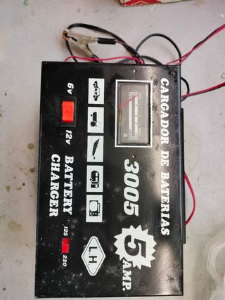 CARGADOR DE BATERIA COCHE