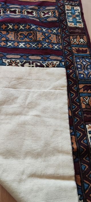 Alfombra persa tejida a mano