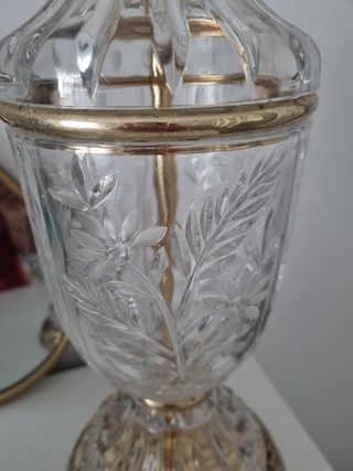 Antigua lampara de cristal tallado