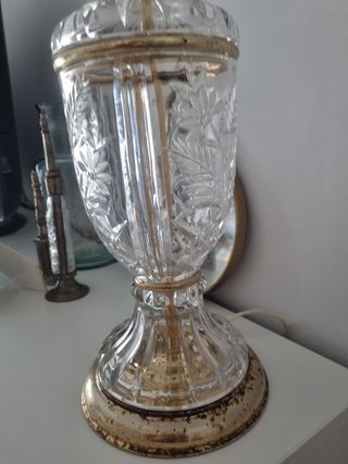 Antigua lampara de cristal tallado