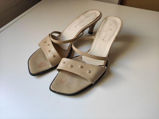 Sandalia. Talla 39