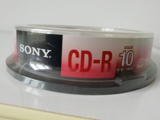 10 CD Vírgenes Sony sin abrir