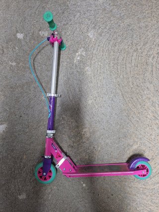Patinete niña rosa