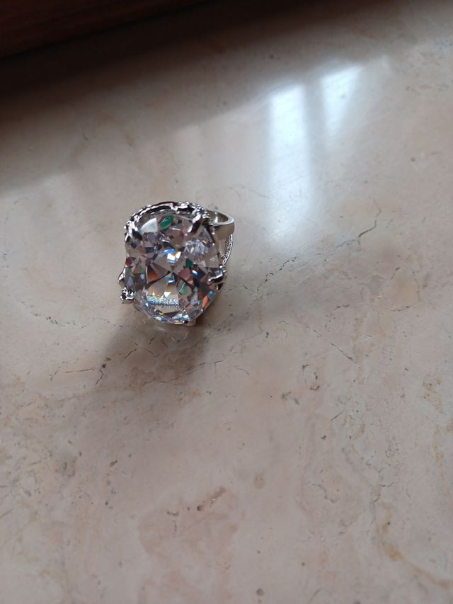 Anello