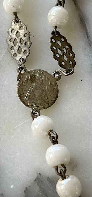 Antiguo rosario Virgen de Montserrat